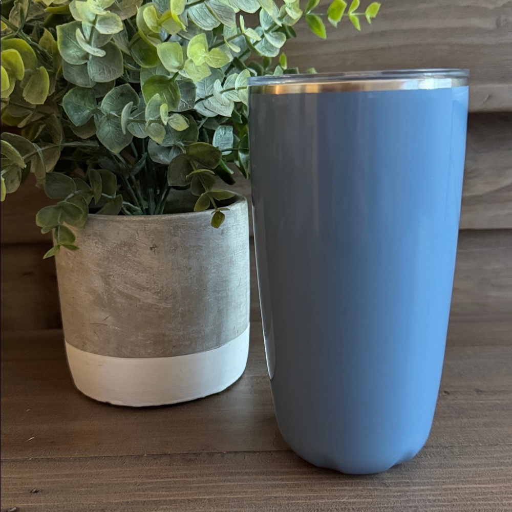 S'well Coastal Blue 18 oz Tumbler - Picture 5 of 6